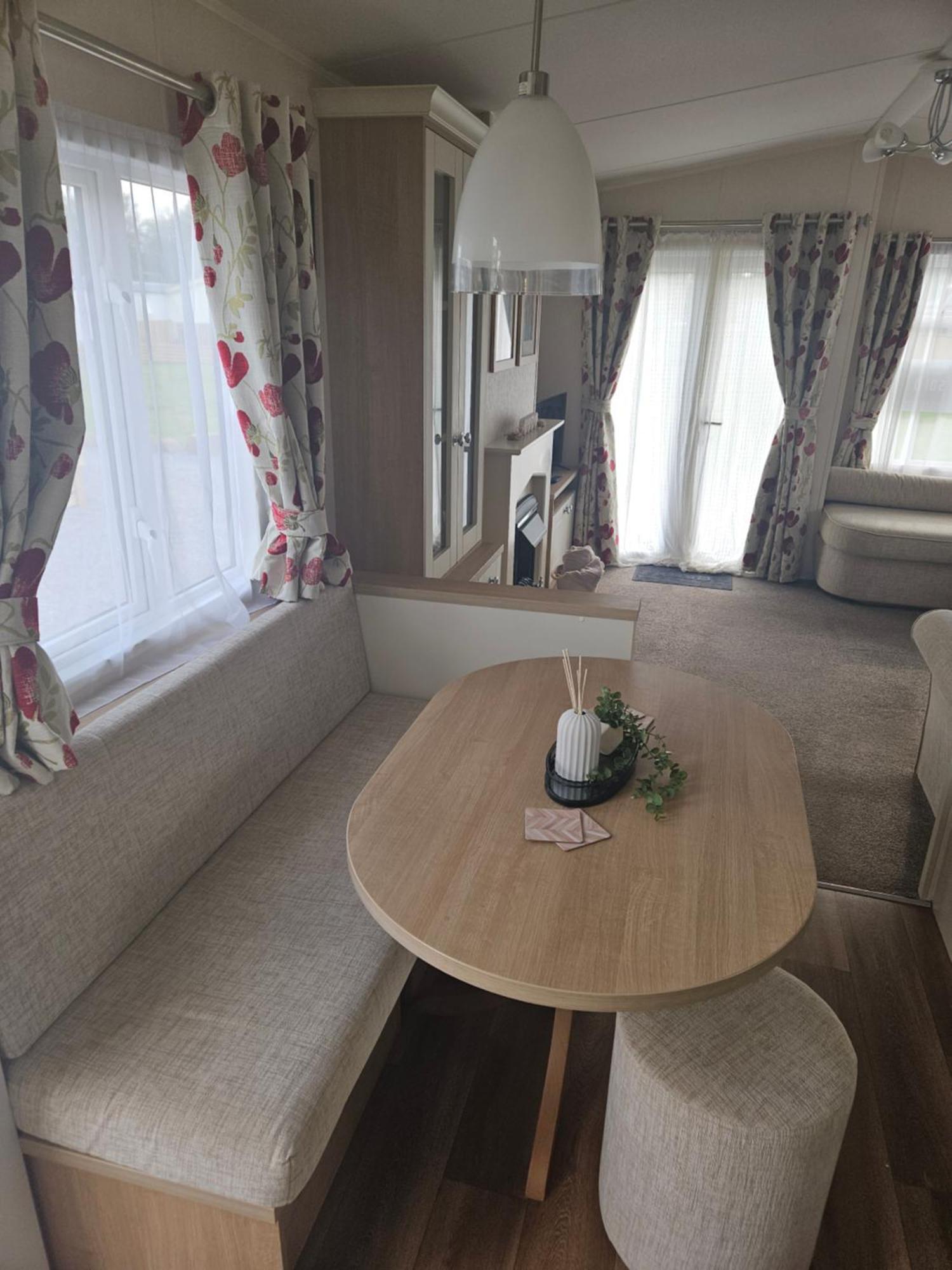 Lytham Luxe 6 Birth Caravan Weeton  Esterno foto